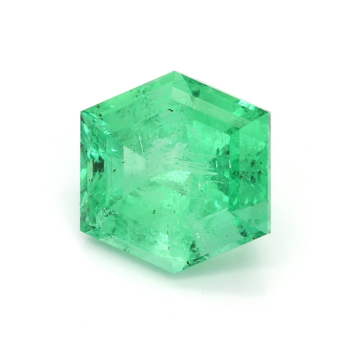 7.61 I1 Hexagonal Green Emerald